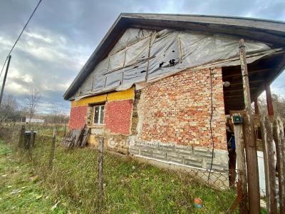 Eladó családi ház - 5100 Jászberény