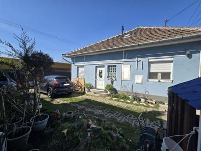 Eladó családi ház - 1237 Budapest, XXIII. kerület , Könyves utca