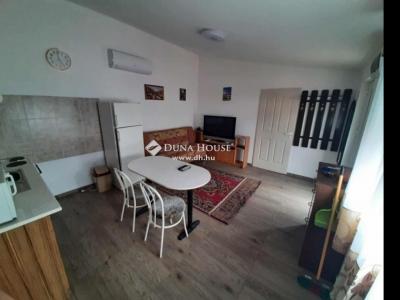 Eladó családi ház - 1202 Budapest, XX. kerület , Perczel Mór utca