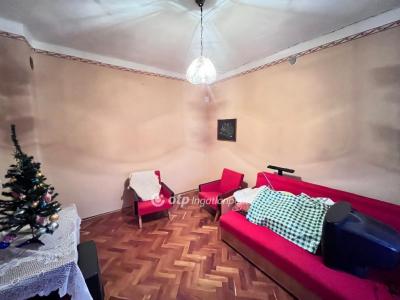 Eladó családi ház - 3412 Bogács