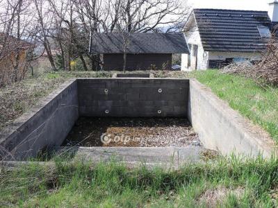 Eladó családi ház - 2000 Szentendre