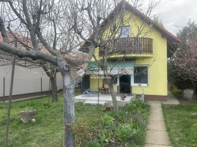 Eladó nyaraló - 5000 Szolnok, Ágnes utca