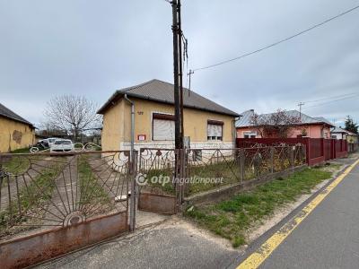 Eladó családi ház - 4600 Kisvárda