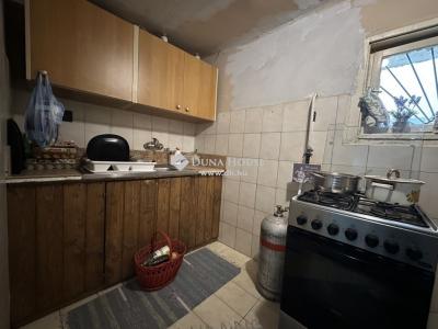 Eladó családi ház - 2519 Piliscsév