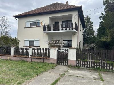 Eladó családi ház - 2730 Albertirsa
