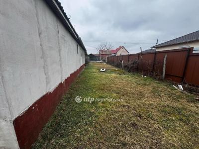 Eladó családi ház - 4251 Hajdúsámson