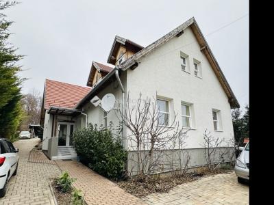 Eladó családi ház - 2028 Pilismarót