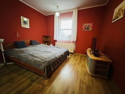 Eladó családi ház - 2028 Pilismarót