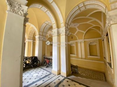 Eladó lakás - 1065 Budapest, VI. kerület , Bajcsy-Zsilinszky út