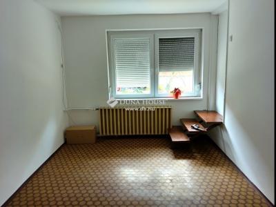 Eladó családi ház - 2519 Piliscsév