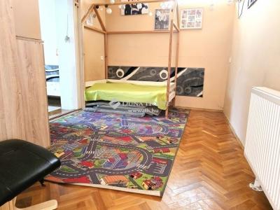 Eladó családi ház - 7693 Pécs