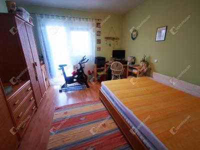 Eladó családi ház - 8220 Balatonalmádi