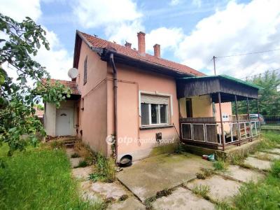 Eladó családi ház - 5331 Kenderes, Rákóczi út