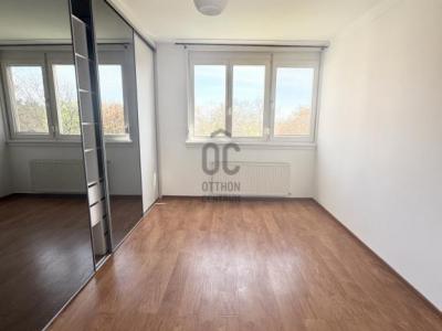 Eladó lakás - 1104 Budapest, X. kerület , Szentimrey út