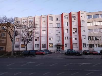 Eladó lakás - 6000 Kecskemét