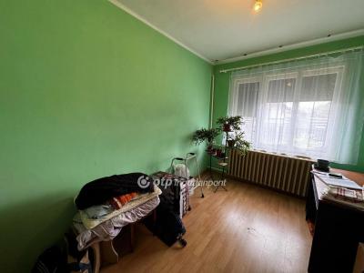 Eladó családi ház - 4034 Debrecen