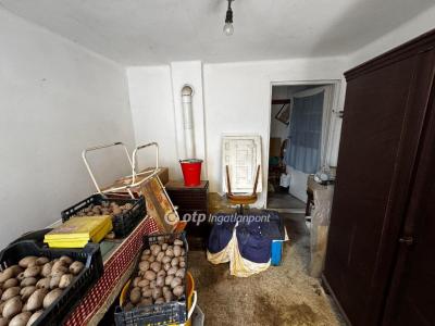 Eladó családi ház - 4034 Debrecen