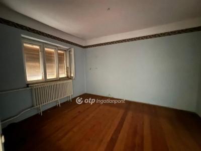 Eladó családi ház - 4600 Kisvárda, Nap utca
