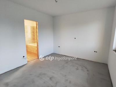 Eladó családi ház - 8315 Gyenesdiás