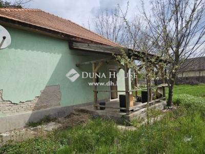 Eladó családi ház - 2225 Üllő
