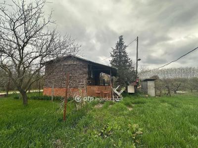 Eladó nyaraló - 6600 Szentes