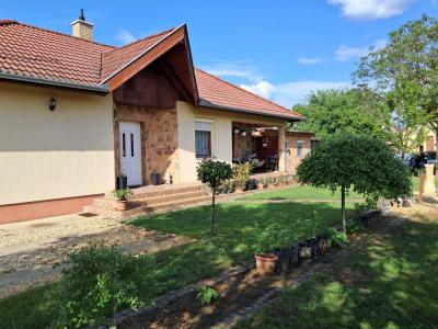 Eladó családi ház - 4034 Debrecen