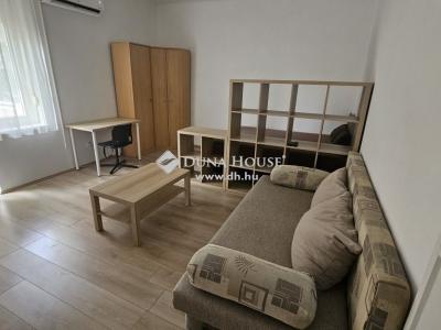 Eladó lakás - 7633 Pécs