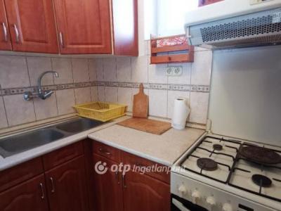 Eladó családi ház - 2344 Dömsöd