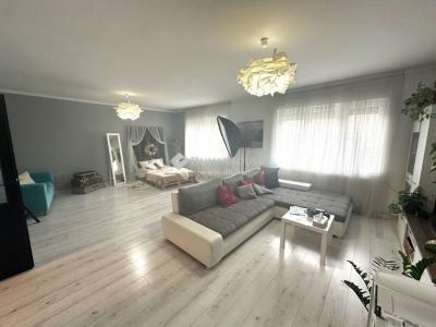 Eladó lakás - 6000 Kecskemét, Bem utca