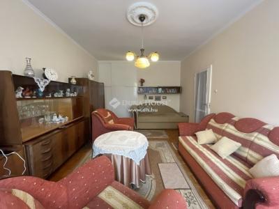 Eladó lakás - 6723 Szeged, Olajos utca