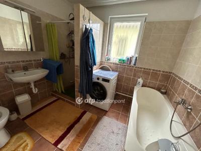 Eladó családi ház - 4225 Debrecen