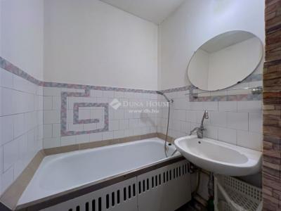 Eladó lakás - 1102 Budapest, X. kerület 
