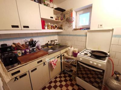 Eladó családi ház - 2344 Dömsöd