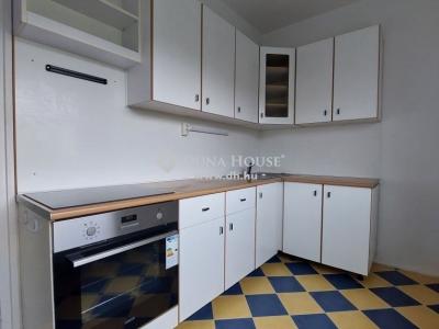 Eladó lakás - 2800 Tatabánya, Sárberki lakótelep