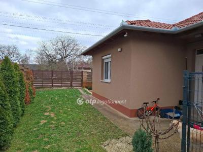 Eladó ikerház - 4241 Bocskaikert