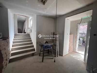 Eladó családi ház - 7625 Pécs