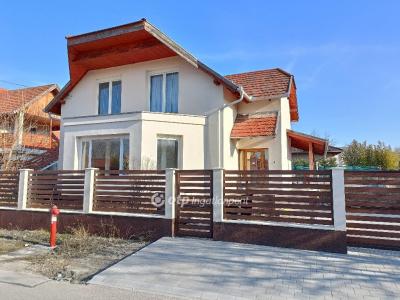 Eladó családi ház - 2310 Szigetszentmiklós, Csaba utca