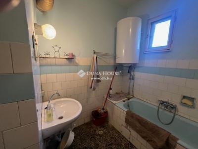 Eladó lakás - 7627 Pécs