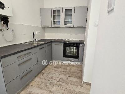 Eladó lakás - 6600 Szentes