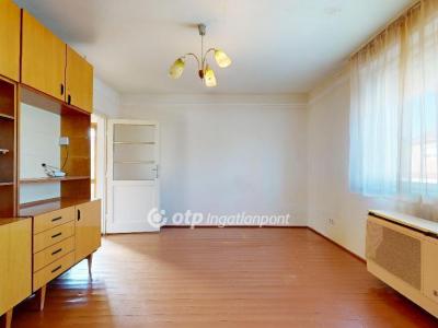 Eladó családi ház - 4254 Nyíradony
