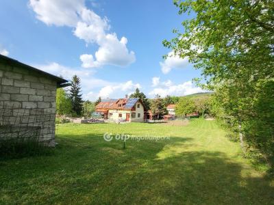 Eladó családi ház - 2092 Budakeszi