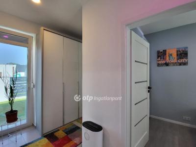 Eladó családi ház - 8600 Siófok