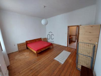 Eladó lakás - 1152 Budapest, XV. kerület , Palotás tér