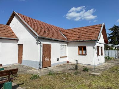 Eladó családi ház - 5700 Gyula