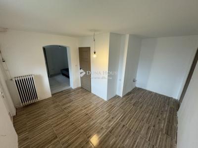 Eladó családi ház - 7626 Pécs