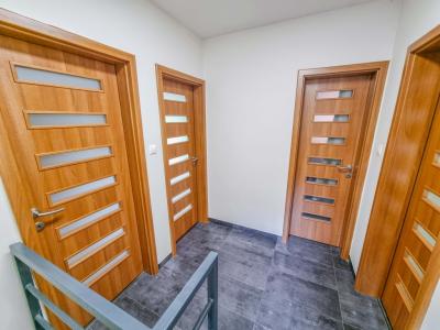 Eladó családi ház - 2481 Velence