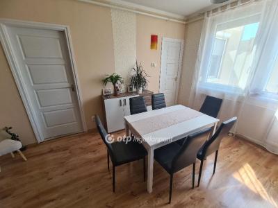 Eladó lakás - 4031 Debrecen