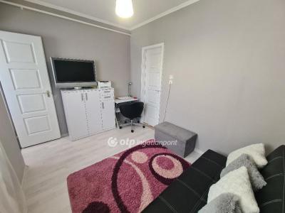Eladó lakás - 4031 Debrecen