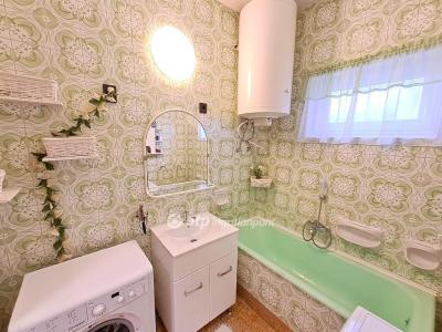 Eladó családi ház - 5008 Szolnok