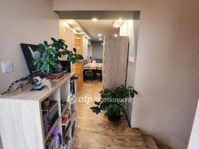 Eladó családi ház - 6762 Sándorfalva